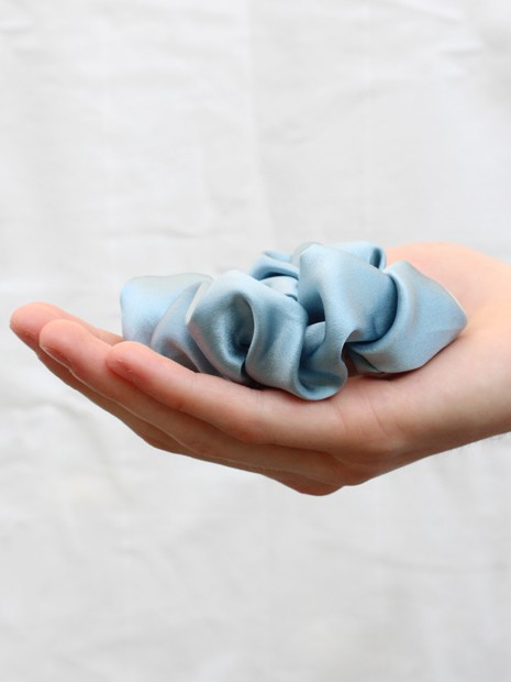 Scrunchie - summer sky-Scrunchies-Solunière | ethical silk